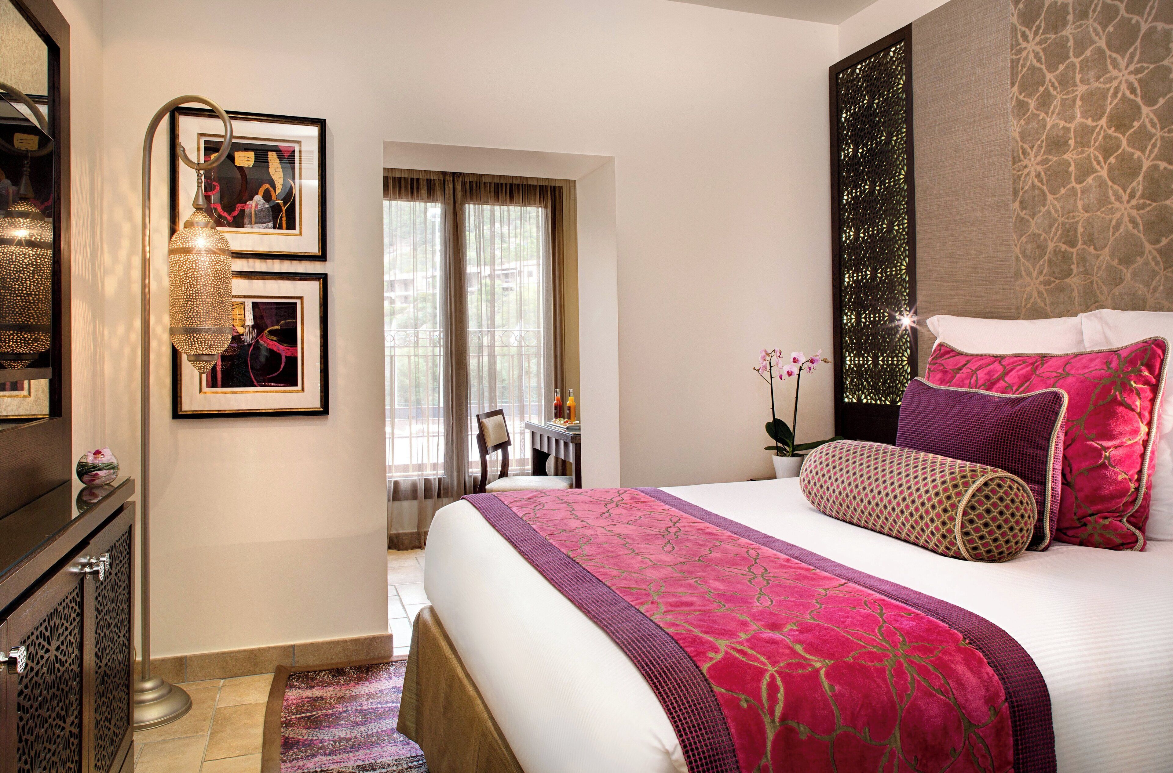 Standard Room | Peralatan tempat tidur premium, item bar mini percuma 