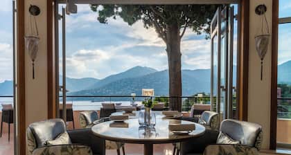 Tiara Miramar Beach Resort