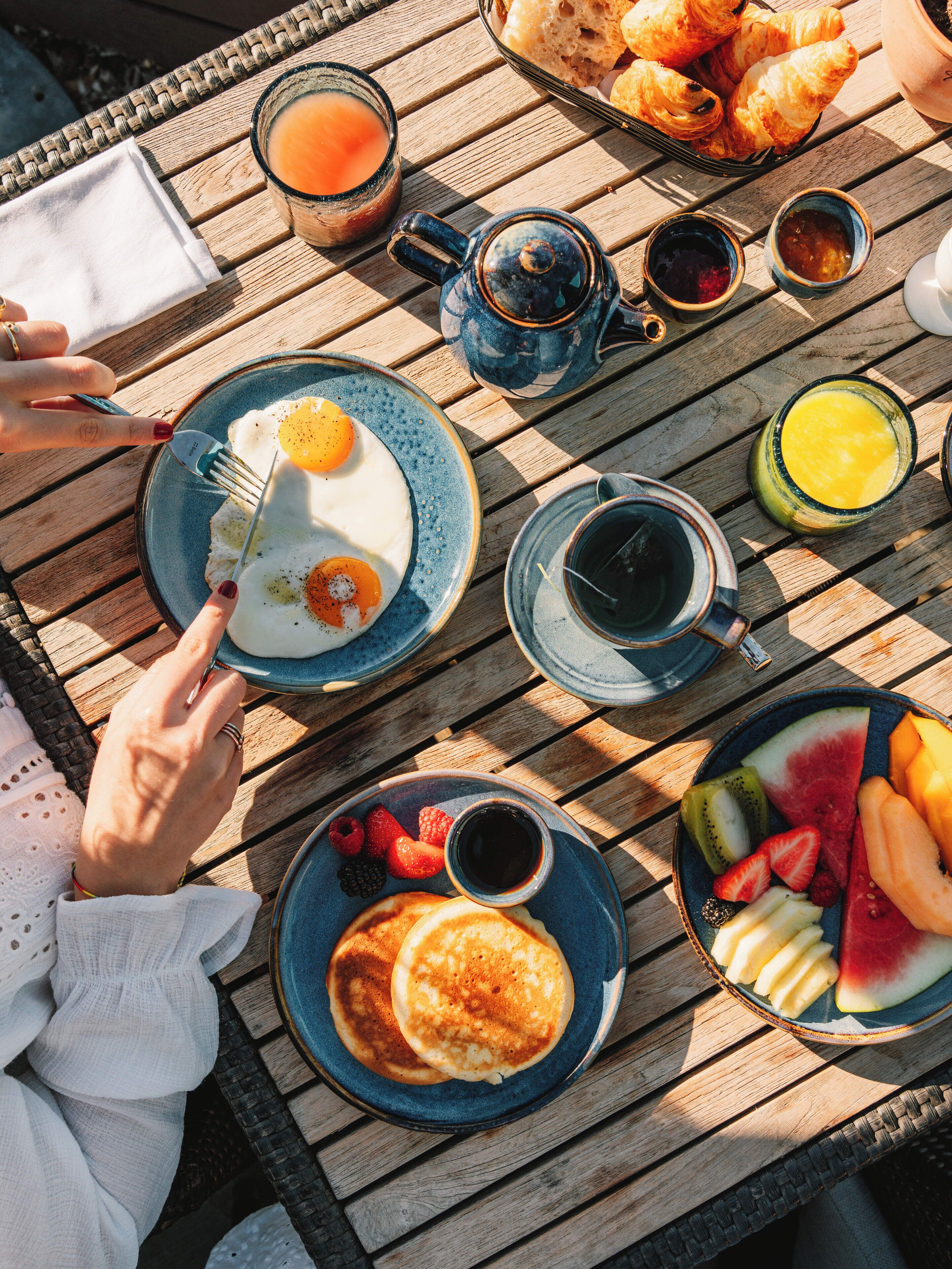 Café da manhã com buffet todos os dias (EUR 35 por pessoa) 