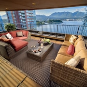 Pinnacle Hotel Harbourfront
