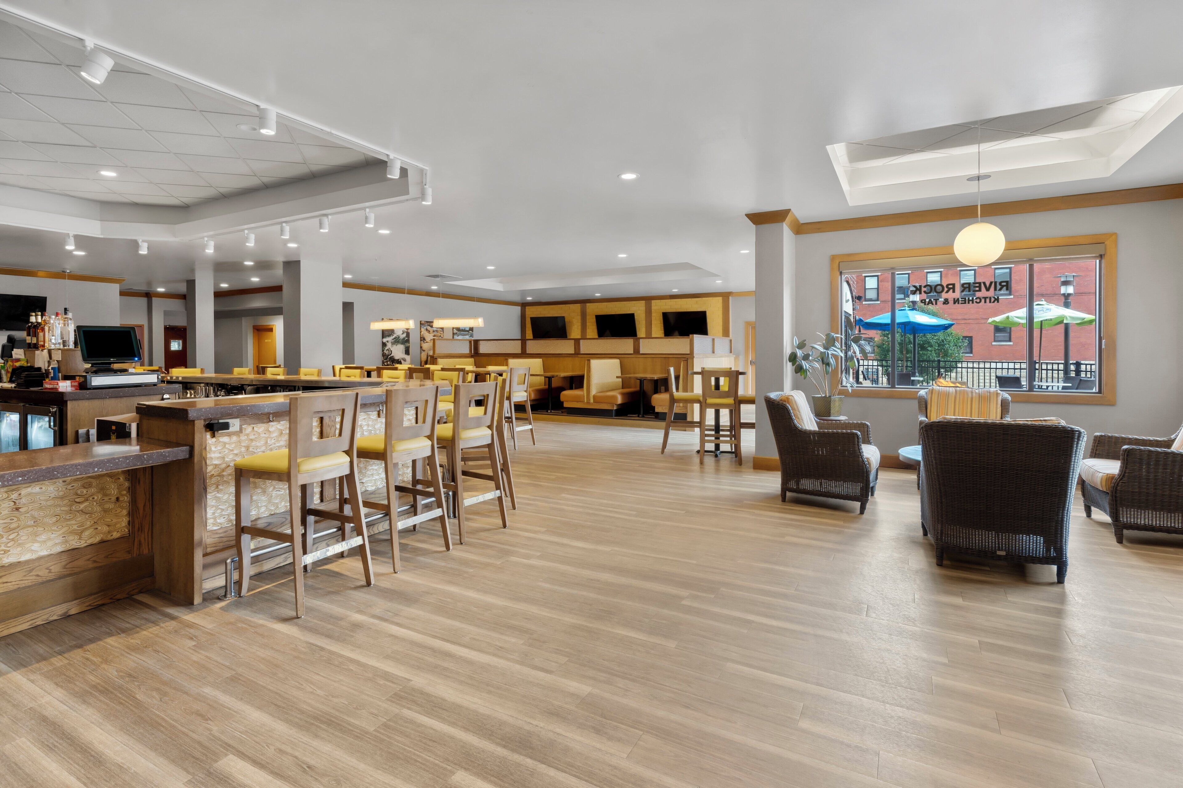 breakfast and dinner served