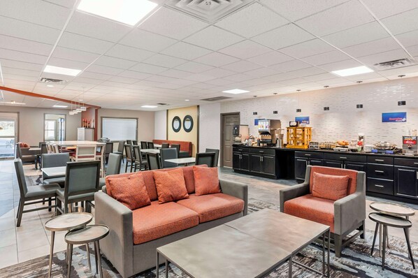 包含每日全套早餐