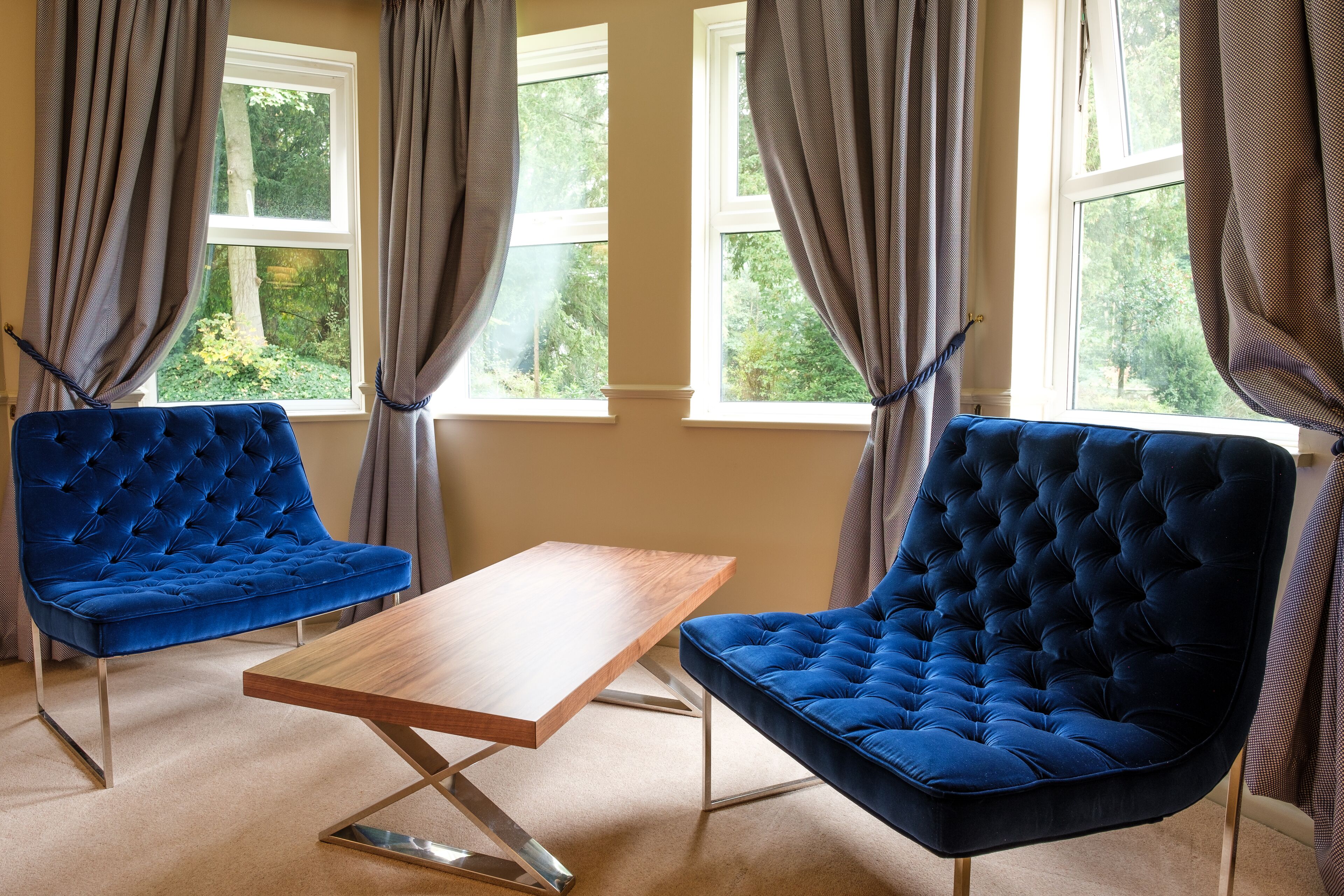 superior room, 2 double beds, non smoking | living area | flat-screen tv, dvd player