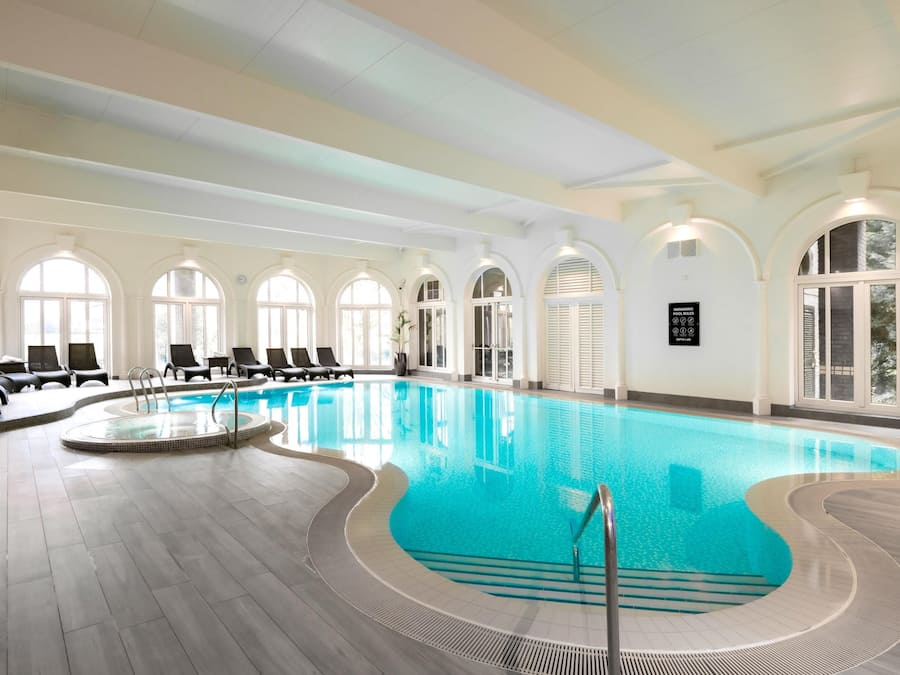 Piscine couverte