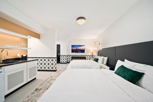 Deluxe Room, 2 Queen Beds