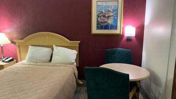 Iron/ironing board, free WiFi, wheelchair access