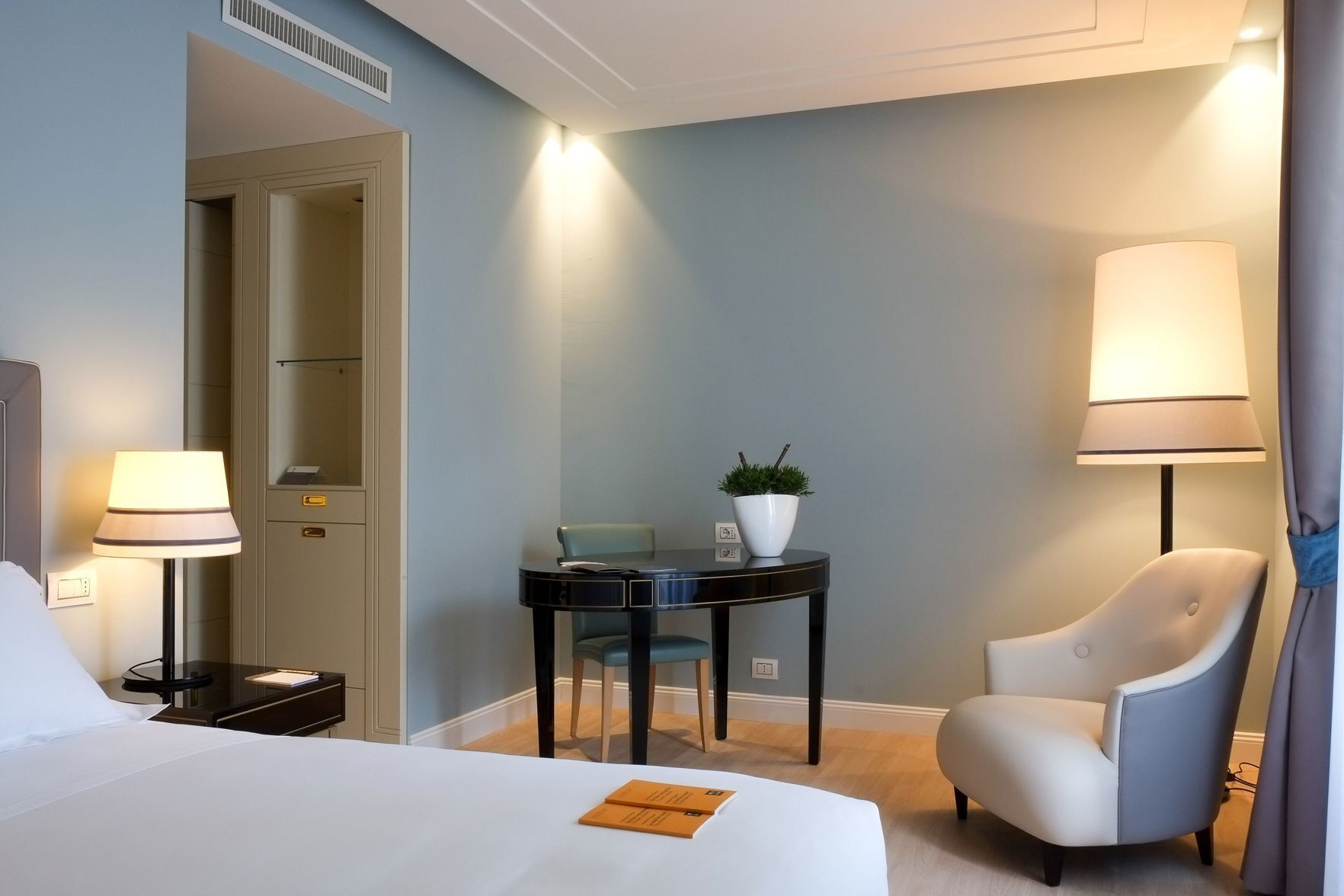 Down comforters, free minibar items, in-room safe, desk