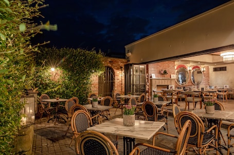 Terrace/patio. No 38 The Park