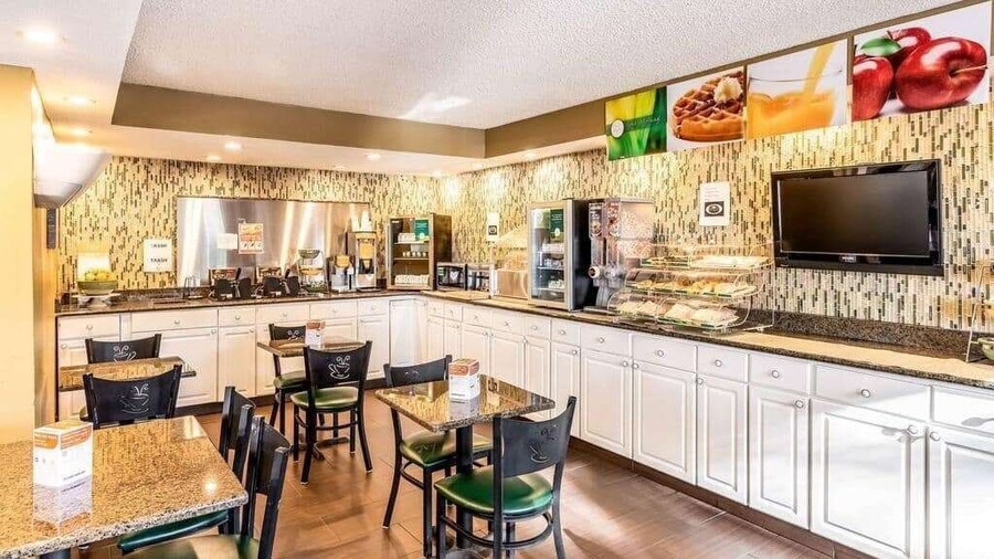 Baymont by Wyndham Wilmington