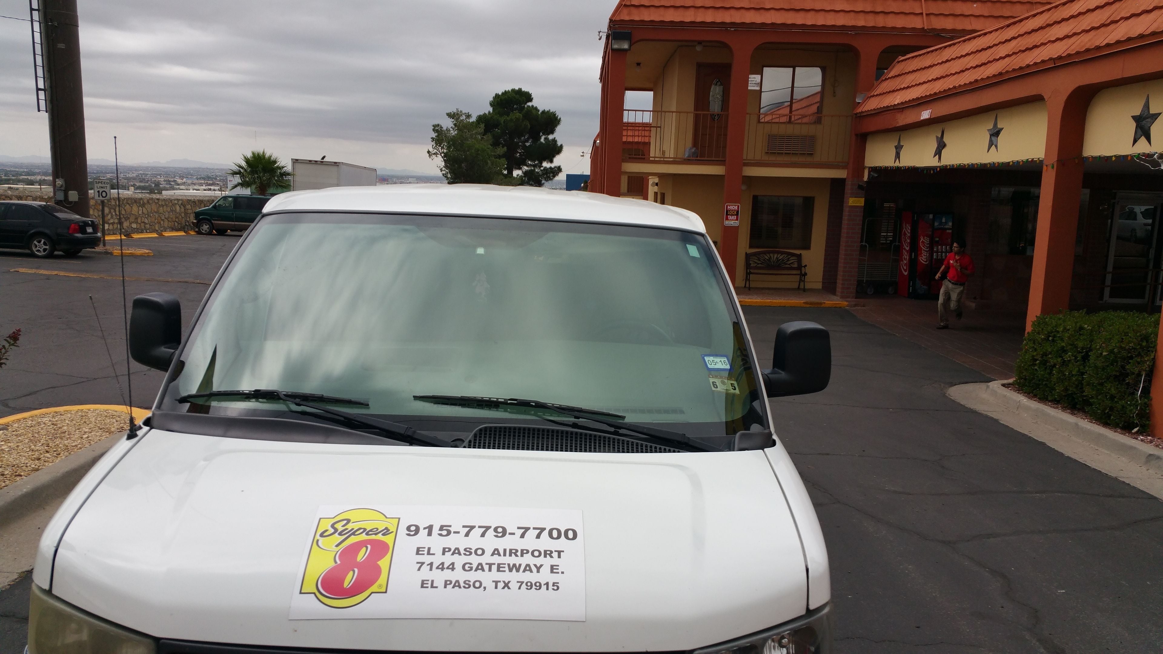 Foto - Super 8 by Wyndham El Paso Airport