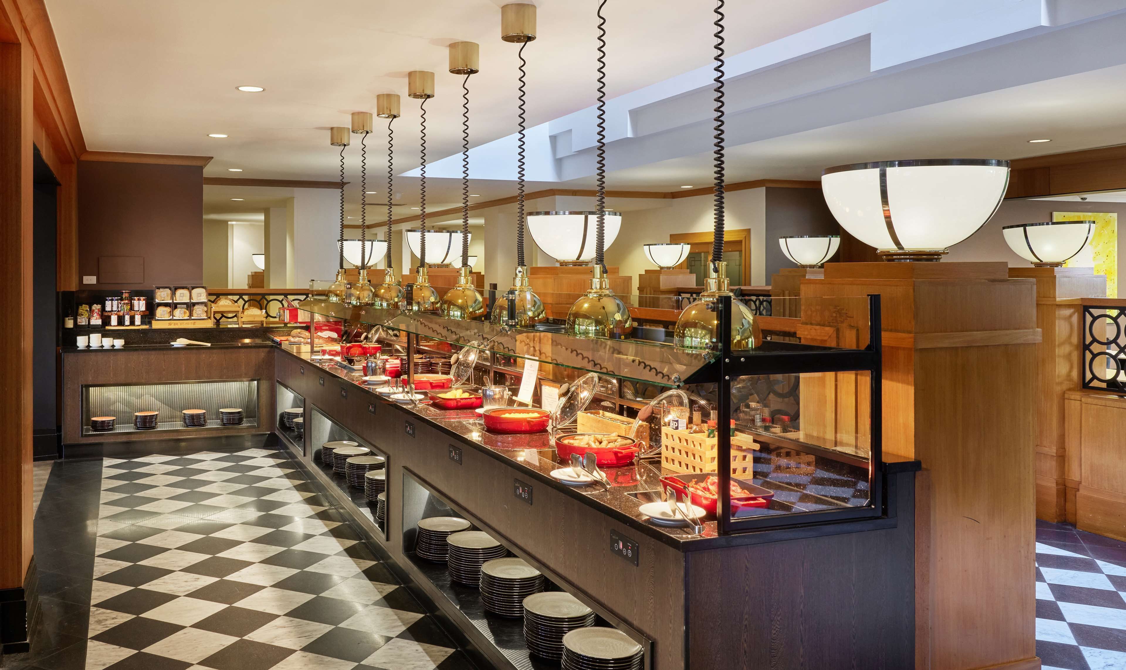 breakfast, lunch, dinner served; garden views