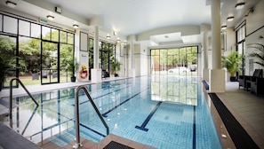 Indoor pool, pool loungers