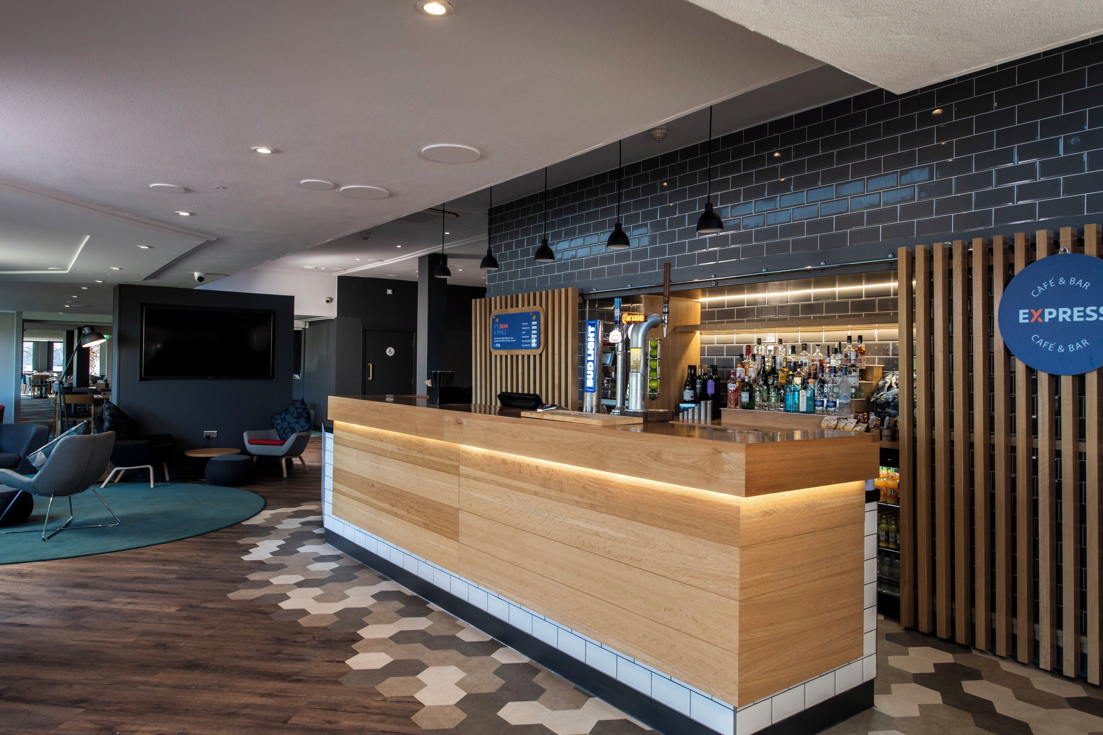 Foto - Holiday Inn Express Edinburgh City West by IHG