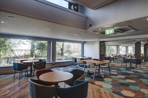 Restaurant - Holiday Inn Express Edinburgh City West by IHG (Edinburgh)