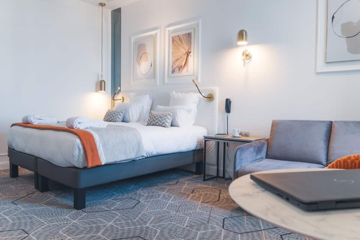 1 bedroom, premium bedding, in-room safe, desk