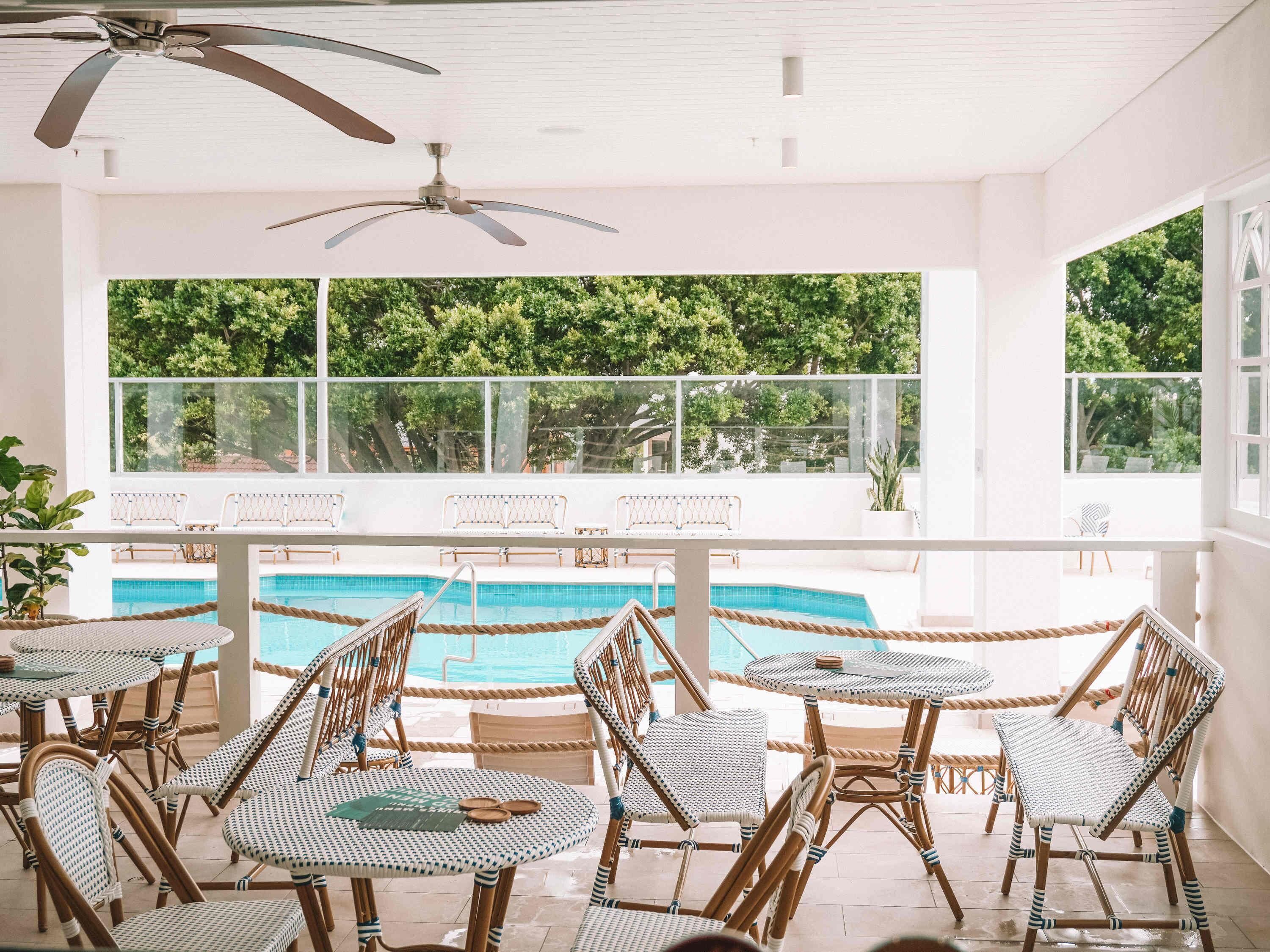 Outdoor pool, pool loungers