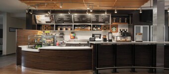 Courtyard by Marriott Louisville East