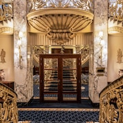 El Avenida Palace Hotel