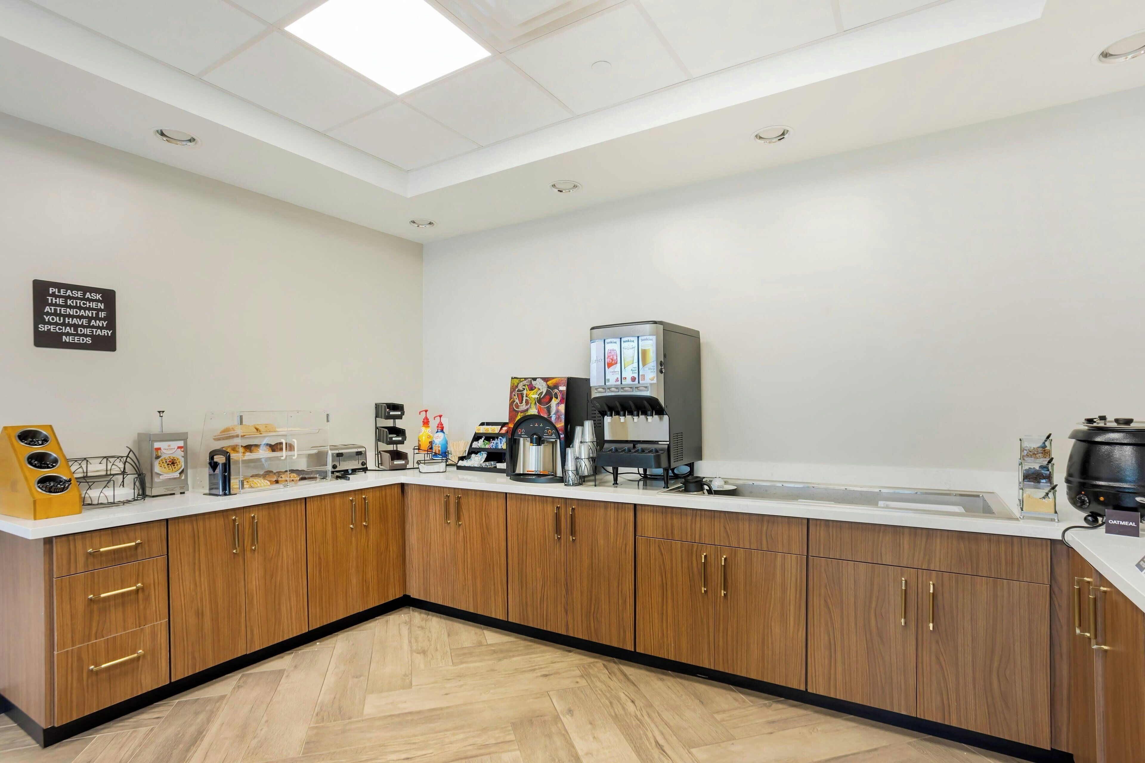 Free daily continental breakfast