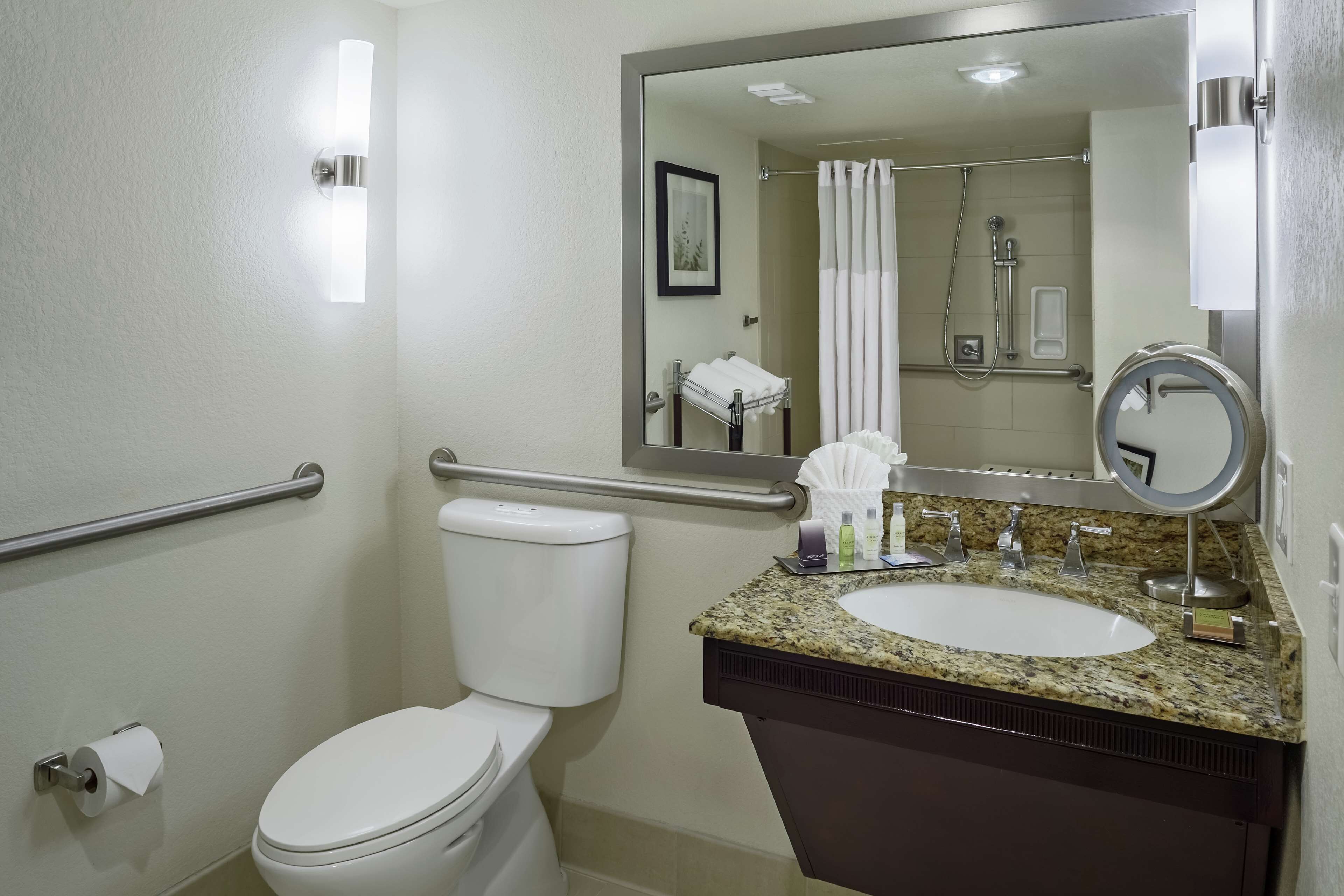 Photo - DoubleTree by Hilton San Antonio Downtown