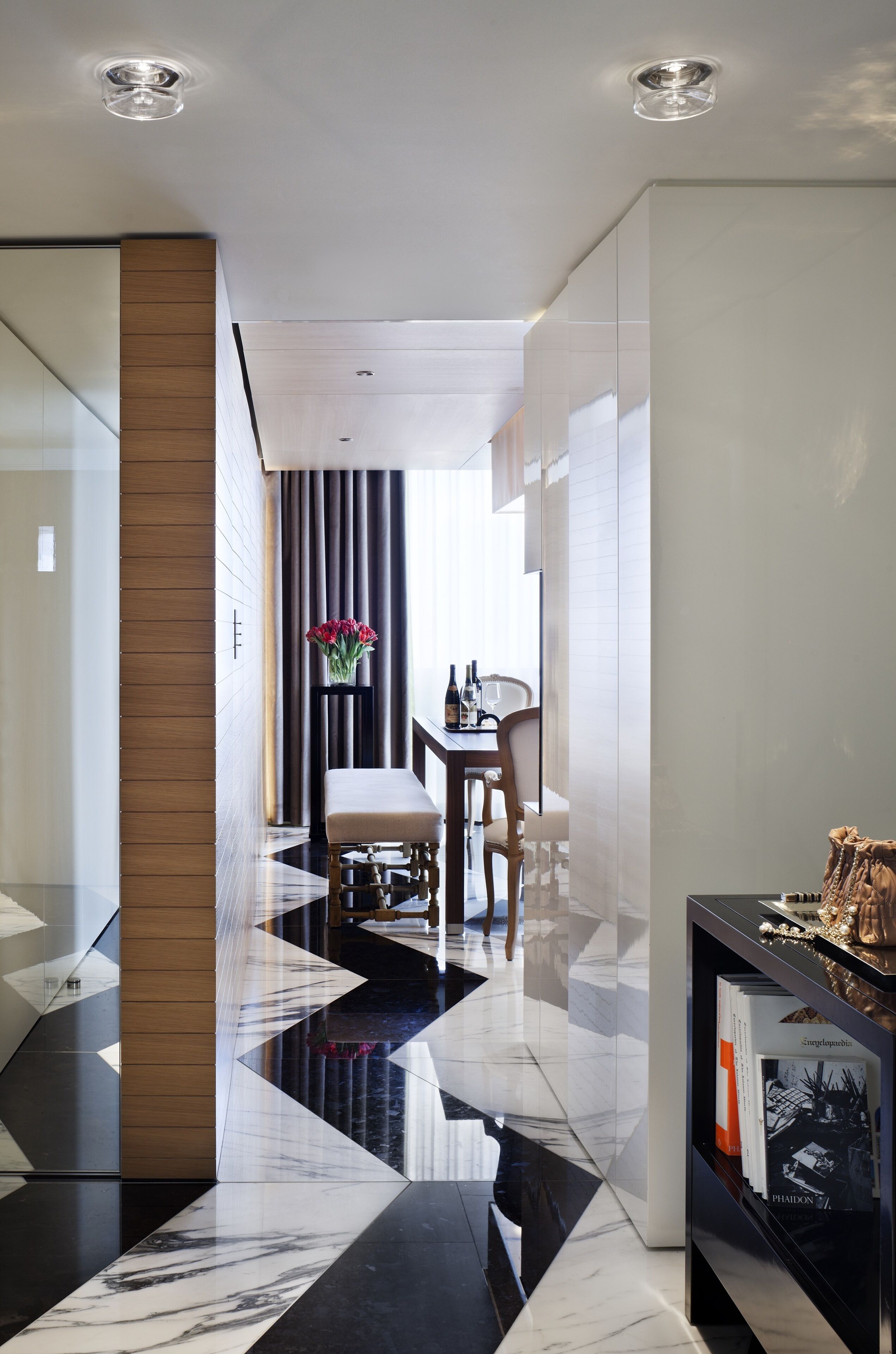 presidential suite, 1 king bed, lake view | premium bedding, minibar, in-room safe, desk