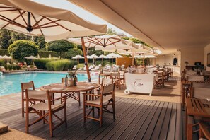 2 restaurants, breakfast, lunch, dinner served; French cuisine - InterContinental Geneve by IHG (Geneva)