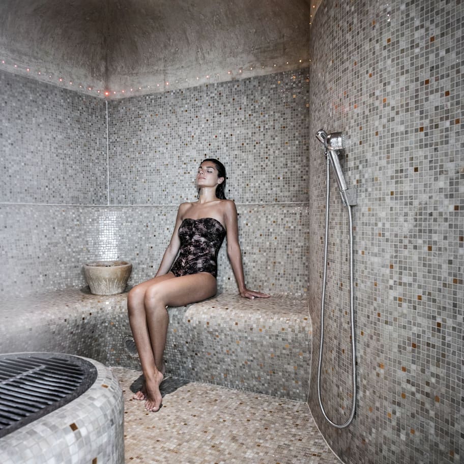 Couples treatment rooms, sauna, Turkish bath, body treatments