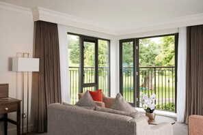 Deluxe Studio Suite | In-room safe, desk, iron/ironing board, free WiFi - Roe Valley Resort (Limavady)