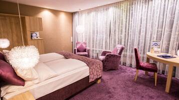 Panoramic Double Room | Living area