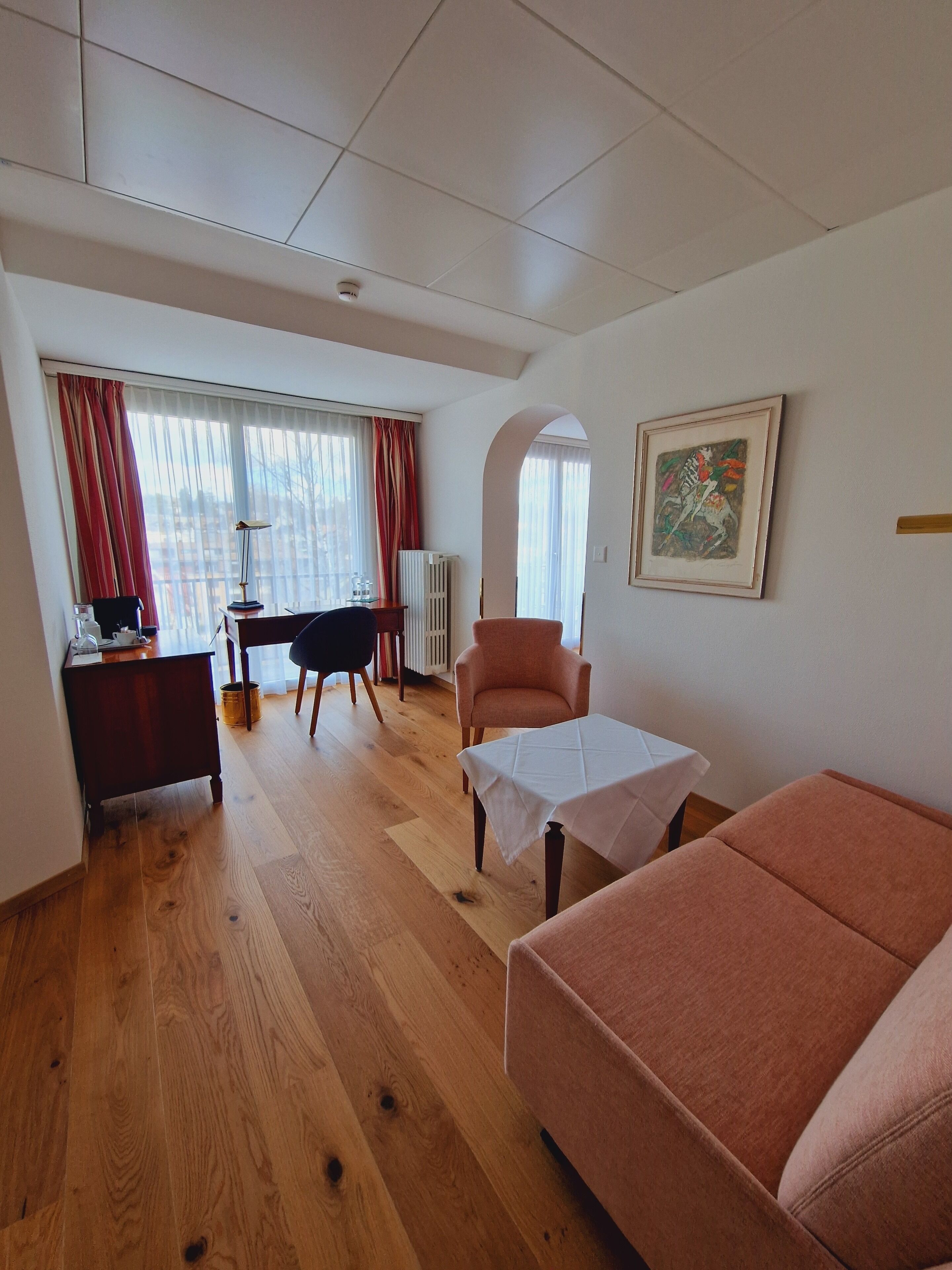 superior room | hypo-allergenic bedding, minibar, in-room safe, individually decorated