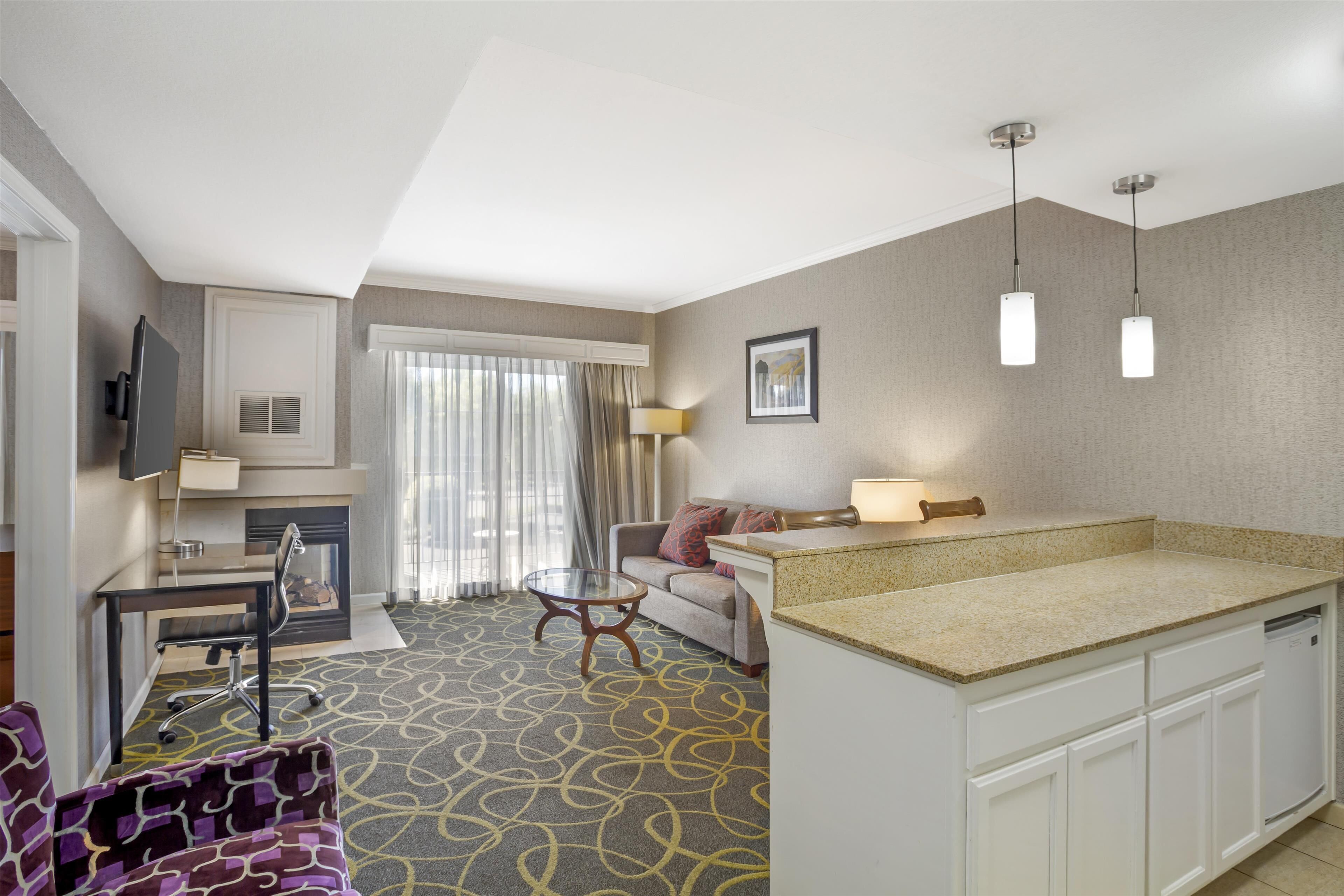 1 bedroom, hypo-allergenic bedding, in-room safe, desk