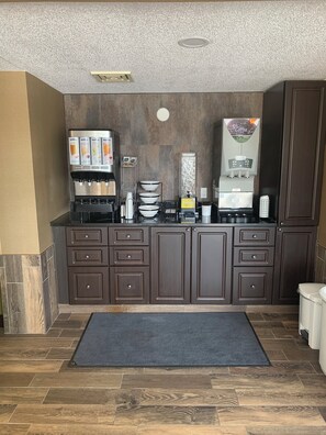 Petit déjeuner continental compris tous les jours