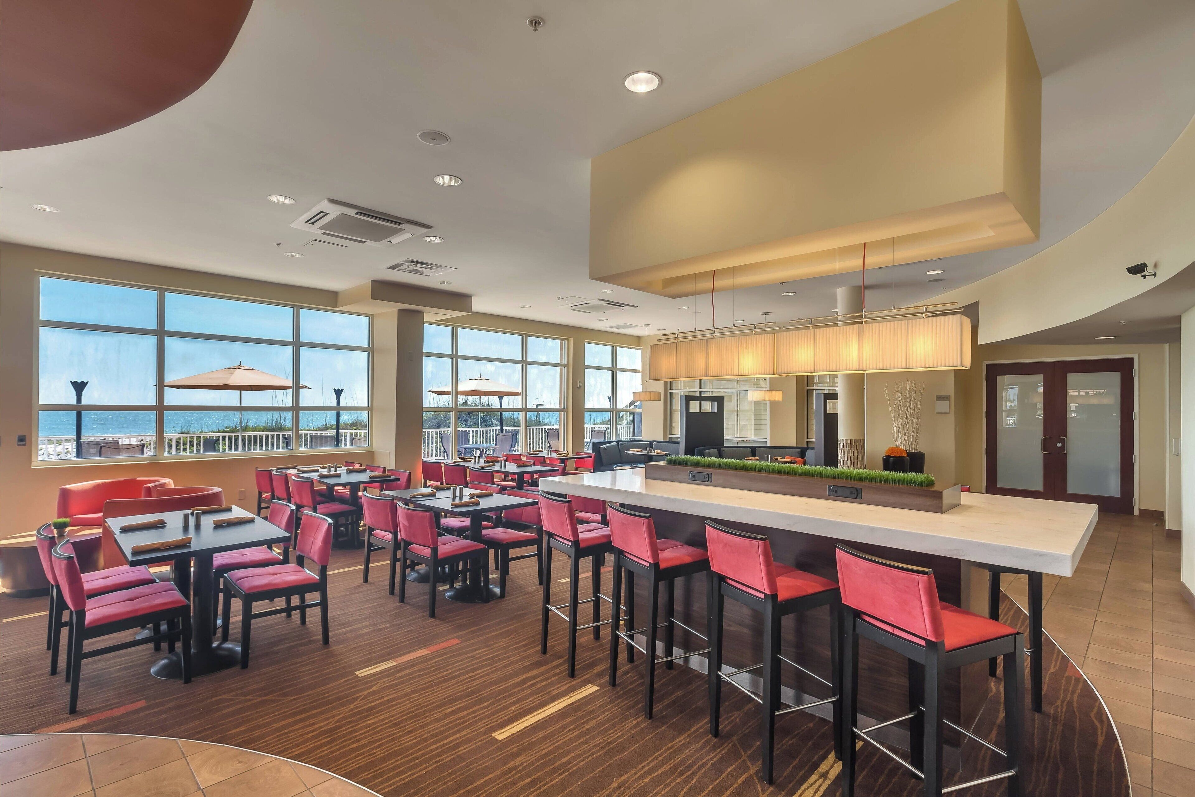 Photo - Courtyard by Marriott Jacksonville Beach Oceanfront