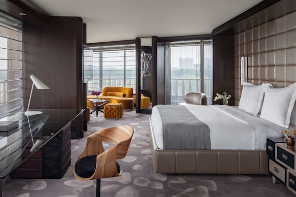 Presidential Suite | 1 bedroom, premium bedding, down duvets, pillow-top beds