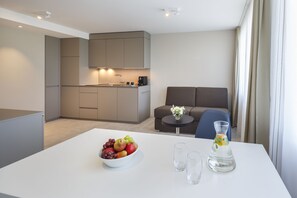 Business Plus Suite | Restauration dans la chambre