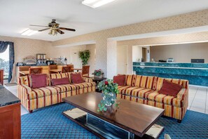 Lobby - Econo Lodge Pearl - Jackson (Pearl)