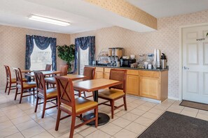 Free continental breakfast