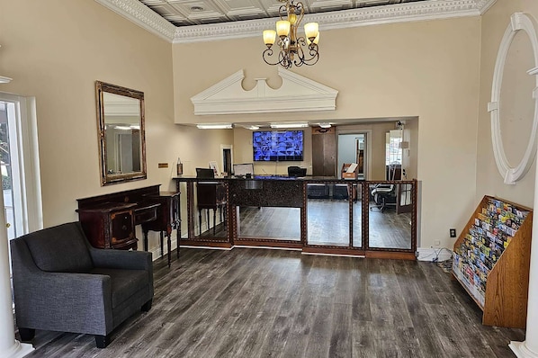 Lobby - Super 8 by Wyndham Metairie (Metairie)