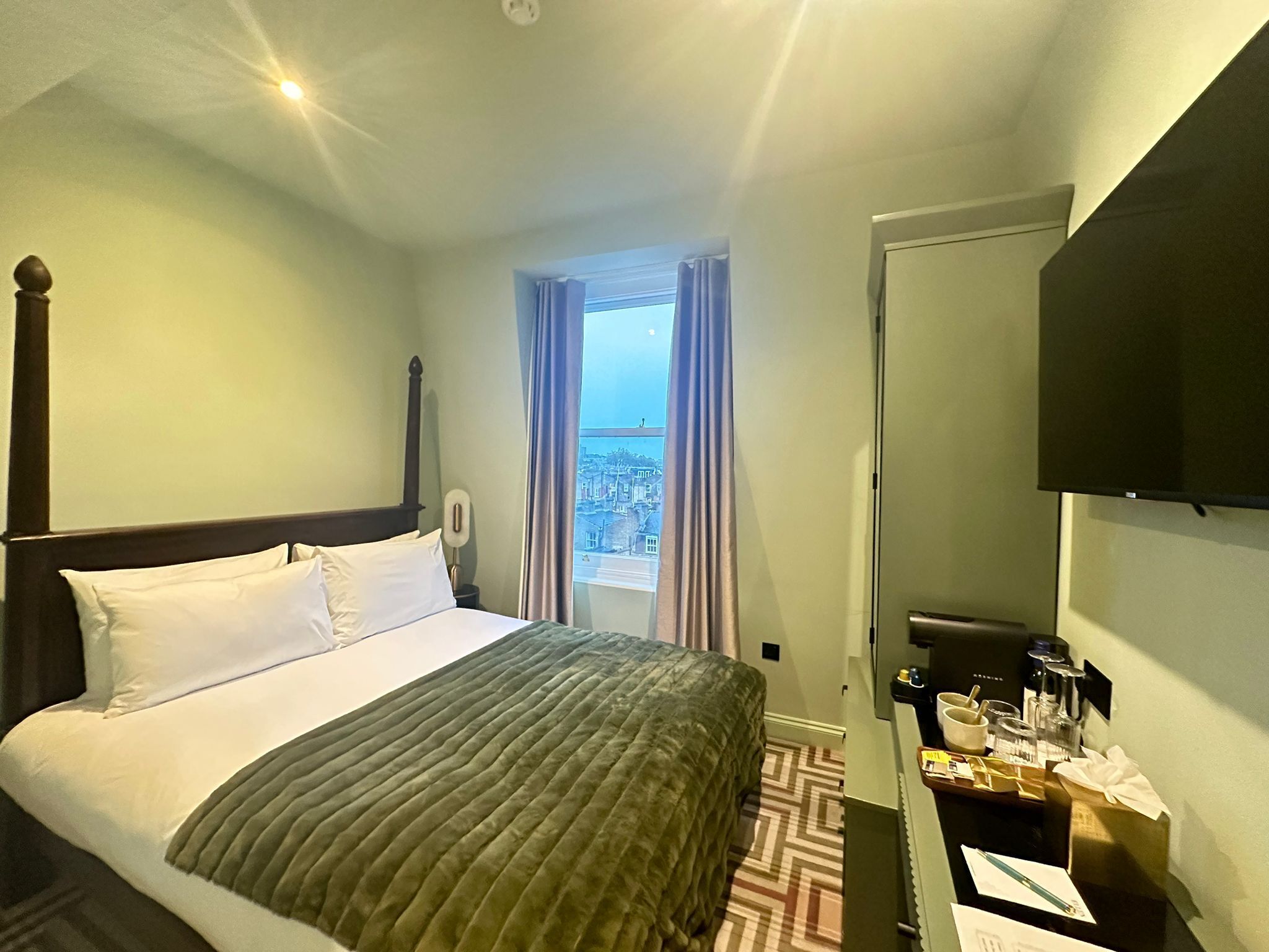 Photo - Ellen Kensington