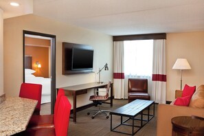 Suite, 1 Bedroom | Premium bedding, in-room safe, desk, laptop workspace