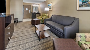 Suite, 2 Queen Beds, Non Smoking, Refrigerator & Microwave (Living Room) - Best Western Providence Warwick Airport Inn (Warwick)