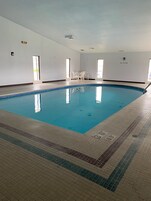 Una piscina techada