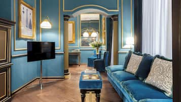 Habitació estàndard | Roba de llit d'alta qualitat, minibar i caixa forta a l'habitació