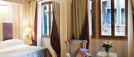 Literie de qualité supérieure, minibar, coffres-forts dans les chambres