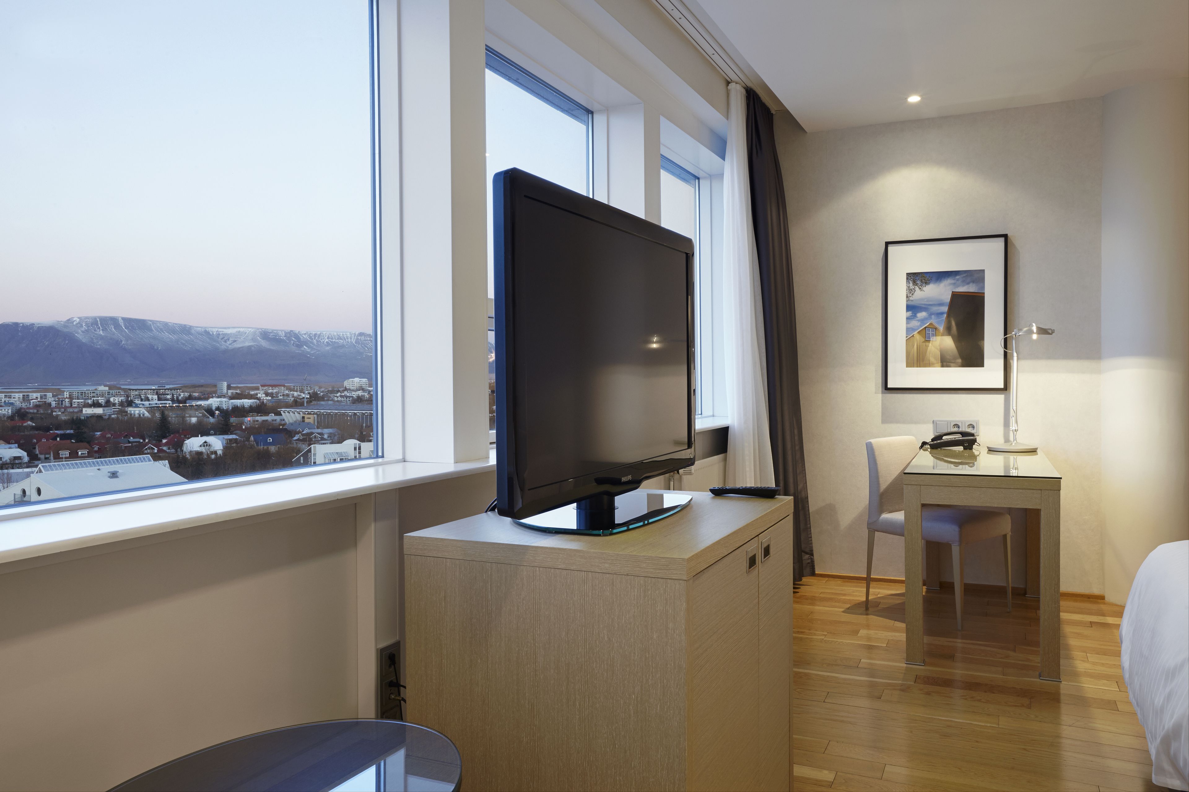 1 bedroom, hypo-allergenic bedding, down duvets, in-room safe