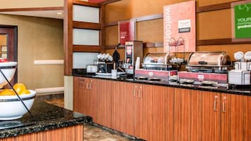 Desayuno buffet incluido todos los días