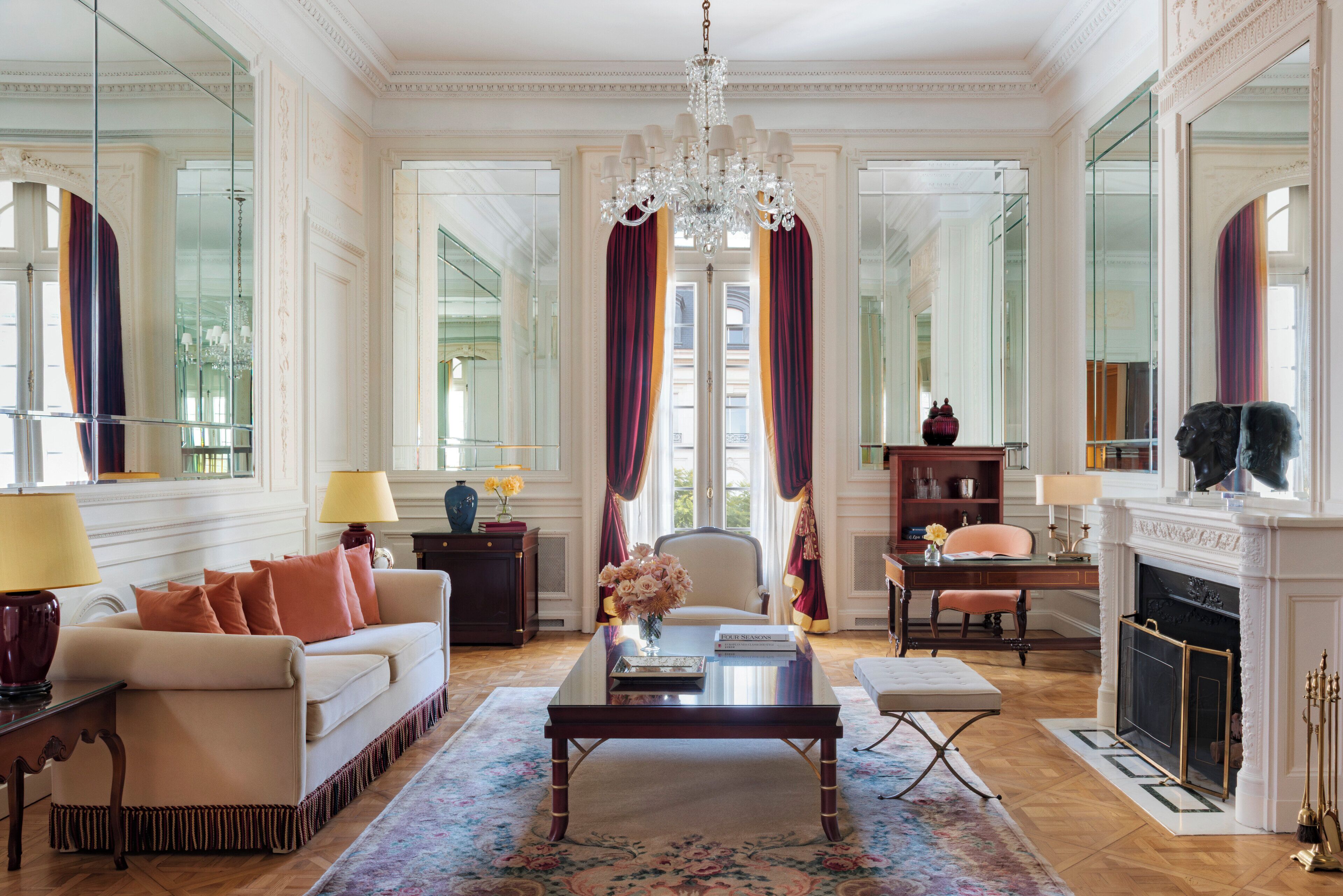 1 bedroom, egyptian cotton sheets, premium bedding, minibar