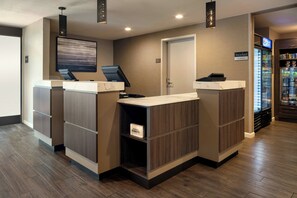 Reception - Residence Inn By Marriott Long Beach (Long Beach)