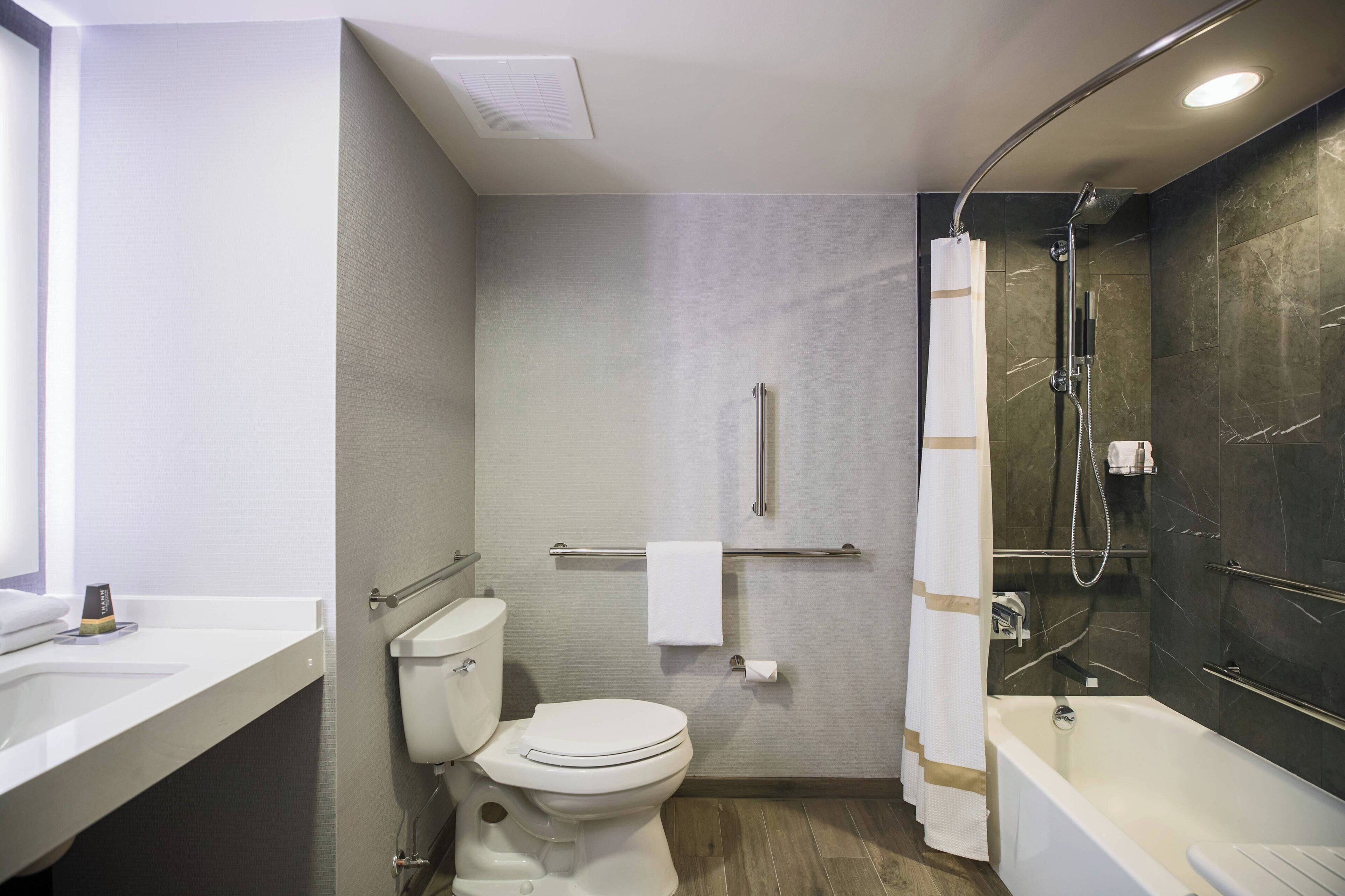 room | bathroom | combined shower/bathtub, free toiletries, hair dryer, towels