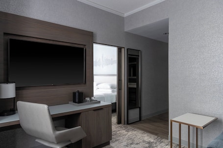Courtyard by Marriott Chicago at Medical District/UIC